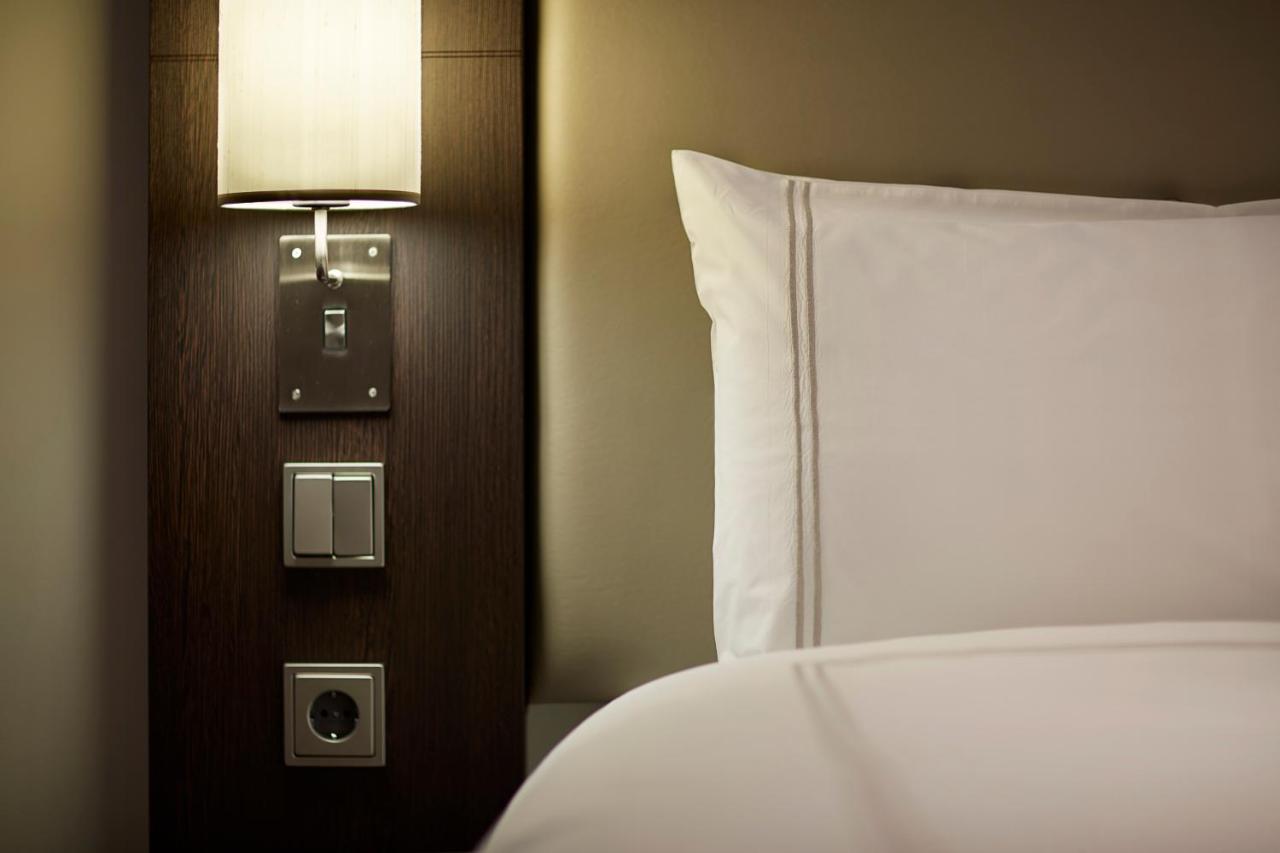Premier Inn Karlsruhe City Am Wasserturm Dış mekan fotoğraf